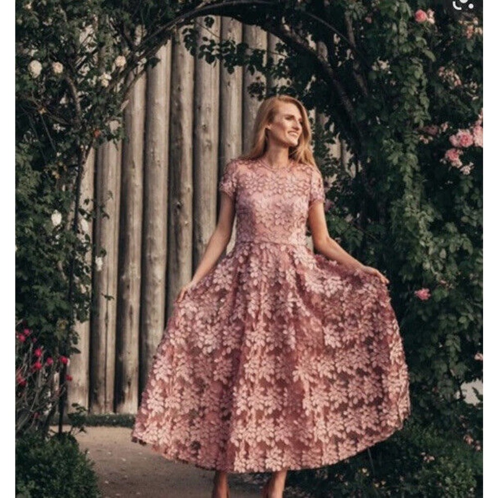 NWT BHLDN Virdia Dress  Applique Violet Cap Sleeve Midi Dress
